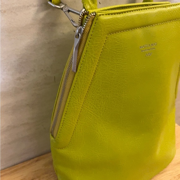 Matt & Nat vegan leather crossbody bag in a lime green color - Picture 2 of 16